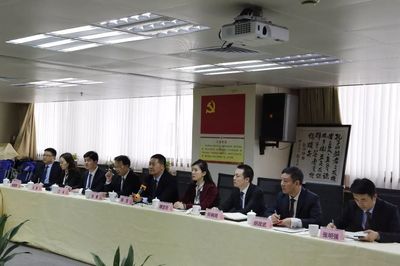 重庆市律师协会两江新区分会陈昱主任一行莅临我所参观交流