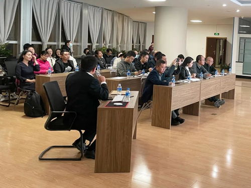重庆坤源衡泰 昆明 律师事务所马军受邀到个旧泸西开展专题讲座
